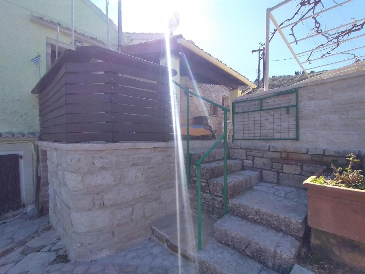 Villa Stonemakers Hide Karyotikon Esterno foto